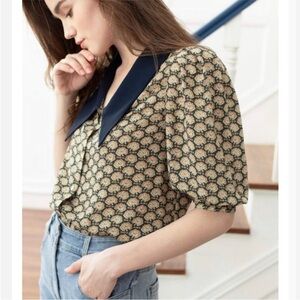 J. ING Puff Sleeve Pointed Collar Floral Blouse (XS)